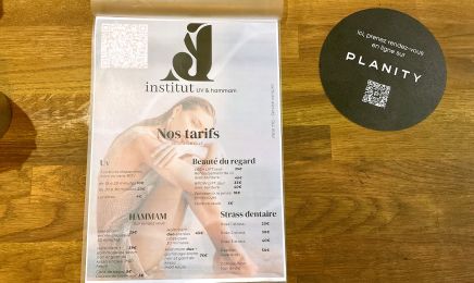 AJ Institut  - Centre de bronzage, hammam, ongles, cils et sourcils : Manucure à Perpignan