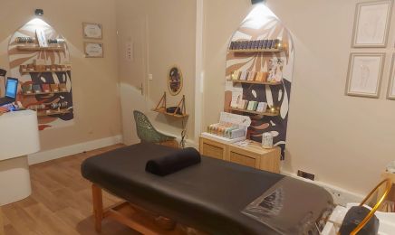 Évasion Céleste : Coiffeur à Pérignac