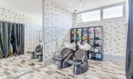 Milton R - Concept : Coiffeur à Jacou