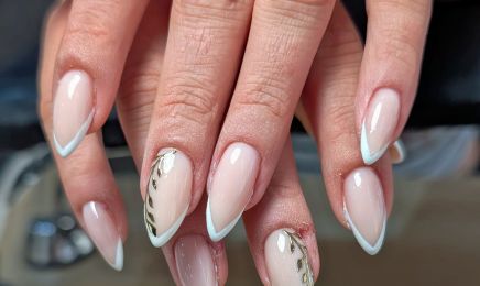 Celia Burtin Make Up - Nails : Manucure à Lyon