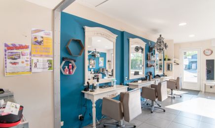 Mill N Hair - Capillessence : Institut de beauté à Mirebeau