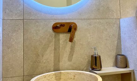 Kālī Massages - Certifiée Renata França : Coiffeur à Mougins