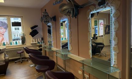 Donata Beauty & Hair: Kosmetikstudio in Augsburg