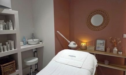 La Beauté Autrement : Manucure à Lignan-sur-Orb