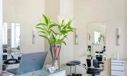 Afifa Samadi Haarstudio : Friseur in Hamburg