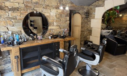 M’sieur moustache  : Coiffeur à Embrun
