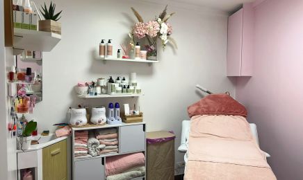 Aurore Coiffure Esthétique : Institut de beauté à Montpellier-de-Médillan
