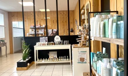 Secrets de Beauté  : Manucure à Jallais