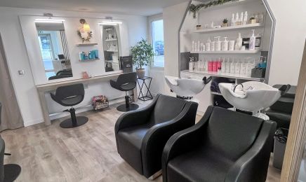 Les salons de Charlotte - Saint Paul Les Dax : Manucure à Saint-Paul-lès-Dax