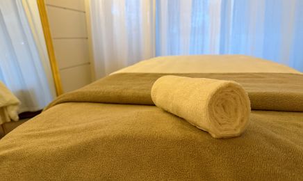 Emmanuelle Reis - Massage bien-être / Drainage lymphatique / Madérothérapie / Kobido : Institut de beauté à Éguilles