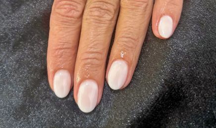 M beauty - Ongles, Cils, Rehaussement Coréen : Manucure à Avignon