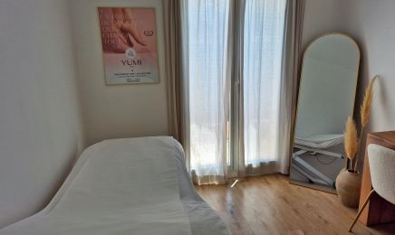 Atelier beauté Caroline : Institut de beauté à Rousset