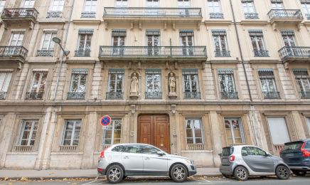 The Aesthetic : Manucure à Lyon
