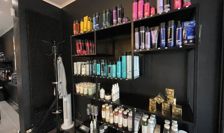 Quelque Part Au Soleil : Coiffeur à Jette