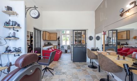 Sarah Nury  : Coiffeur à Chantemerle-les-Blés