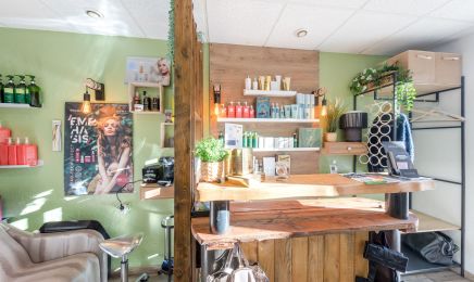 Planet hair : Coiffeur à Frontenaud