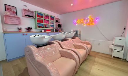 Azoa Hair Stylist : Coiffeur à Laval