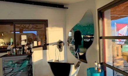 SA’D KOIF - Coiffeur créateur  SA’D GUST - Bar    petite restauration : Coiffeur à Beaumont-lès-Valence