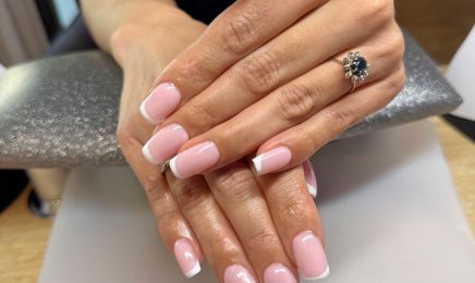 Les Ongles de Nat : Institut de beauté à Le Pradet