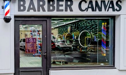 Canvas Barber  : Barbier à Sallanches