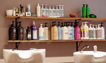 Haarschneiderei Alte Heide: Friseur in München