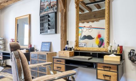 LES HOMMES ONT LA CLASSE - Houdan : Barbier à Houdan