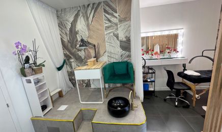 Viorica Vrancean | Beauty & Nails  : Institut de beauté à Nantes