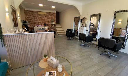 Un moment coiffure : Coiffeur à Lalbenque