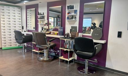 Fashion Hair: Friseur in Hemhofen