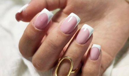 De l'ongle à la lumière : Manucure à Gap
