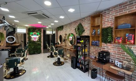Medellin Style Barbershop : Barbier à Annecy