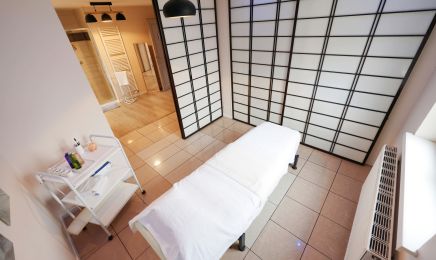 Nomad Welness : Institut de beauté à Sermersheim