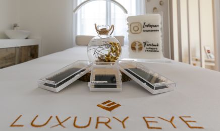 Le regard d’Amandine  : Institut de beauté à Capian