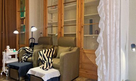 Eva Esthétique : Manucure à Lyon