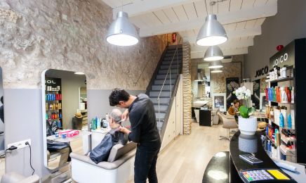 SALON MIKHAEL - Marseille 6e : Manucure à Marseille