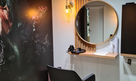 Un Hair de Camille  : Coiffeur à Marcey-les-Grèves