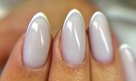 DINE NAILS : Manucure à Annecy
