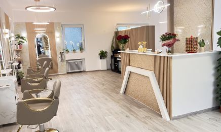 NADA Hair Studio : Kosmetikstudio in Essen