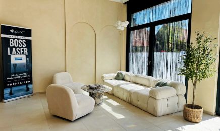 Beauté Atelier: Kosmetikstudio in Frickenhausen