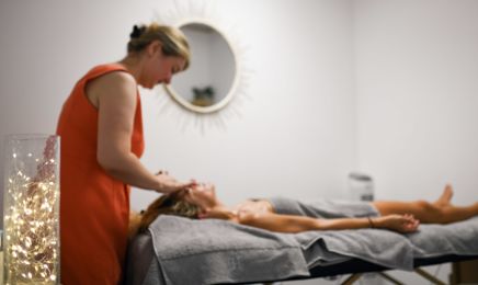 Espace Bien-être Hina : Manucure à Bossey