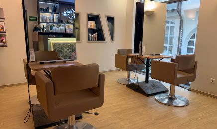 Pino Di Carlo Hairartist: Kosmetikstudio in Esslingen am Neckar