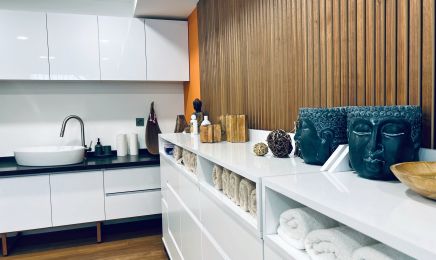 Bircan Akgün Kosmetikstudio & Berches Hair Design Studio: Friseur in Sindelfingen