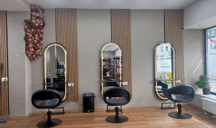 Reyhan Hair & Glow: Kosmetikstudio in Neuenrade