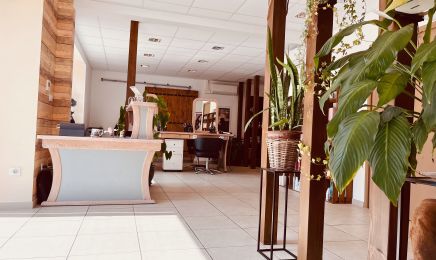 EXCEPTION COIFFURE  : Coiffeur à Val d'Issoire