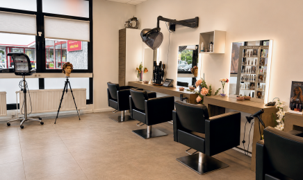Kamila´s Perfekter Schnitt: Kosmetikstudio in Lippstadt