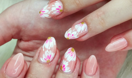 Nail Art Sakura : Manucure à Aix-en-Provence