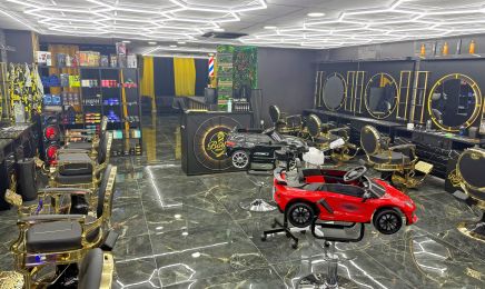 H CASA MONTANA : Coiffeur à Saint-Étienne