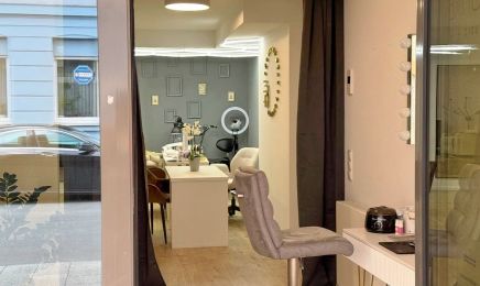 Exquisit Beauty Studio Cologne: Nagelstudio in Köln