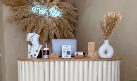 Maison Jayana : Manucure à Roquebrune-sur-Argens