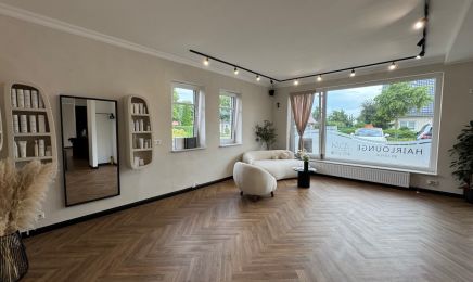 Hairlounge by Leyla: Friseur in Vechta